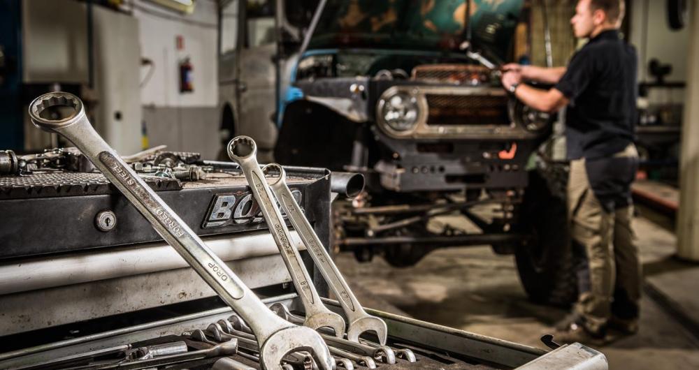 5 ویژگی که تعمیرات امدادموتور و مکانیکی شبانه روزی فرامرز در تهران دارد